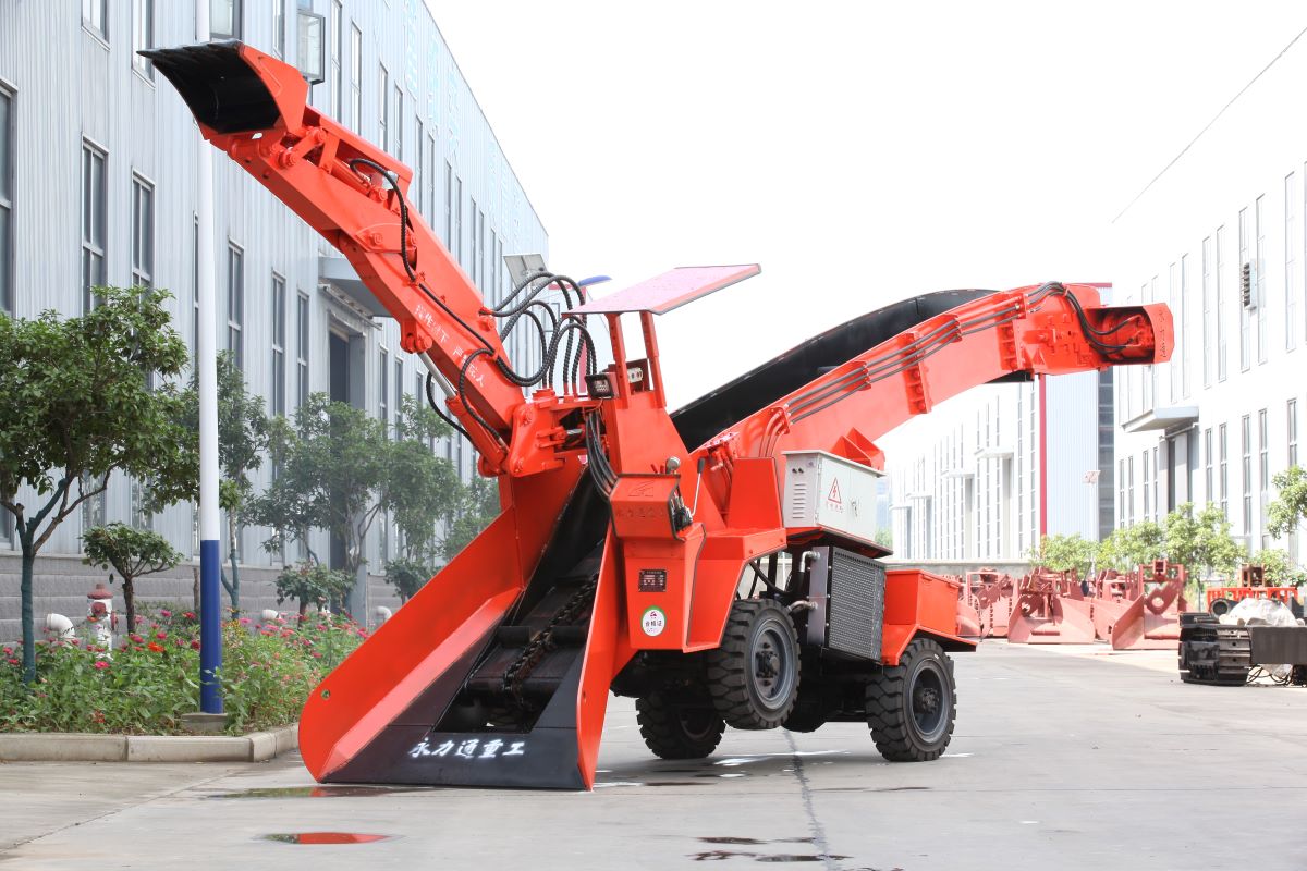 永力通品牌故事:一臺隧道扒渣機(jī)如何征服礦山老板