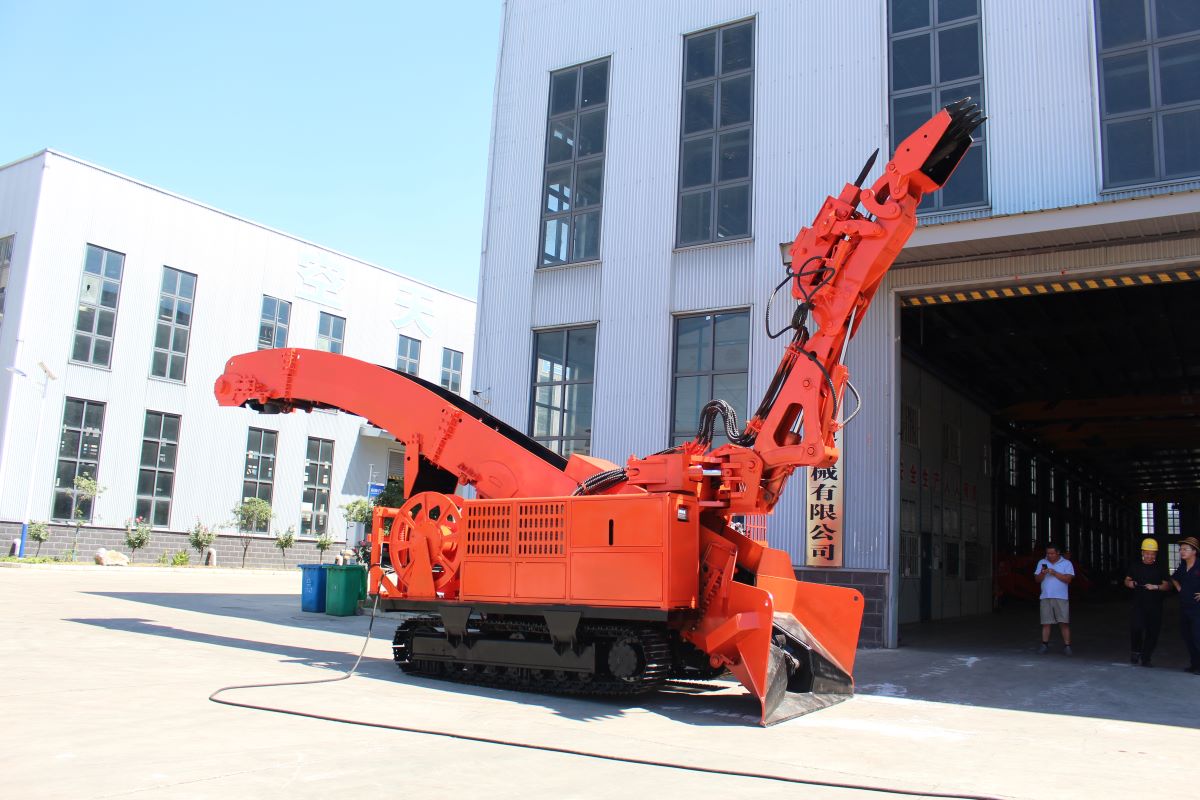 窄巷道不憋屈，永力通扒渣機專治小斷面